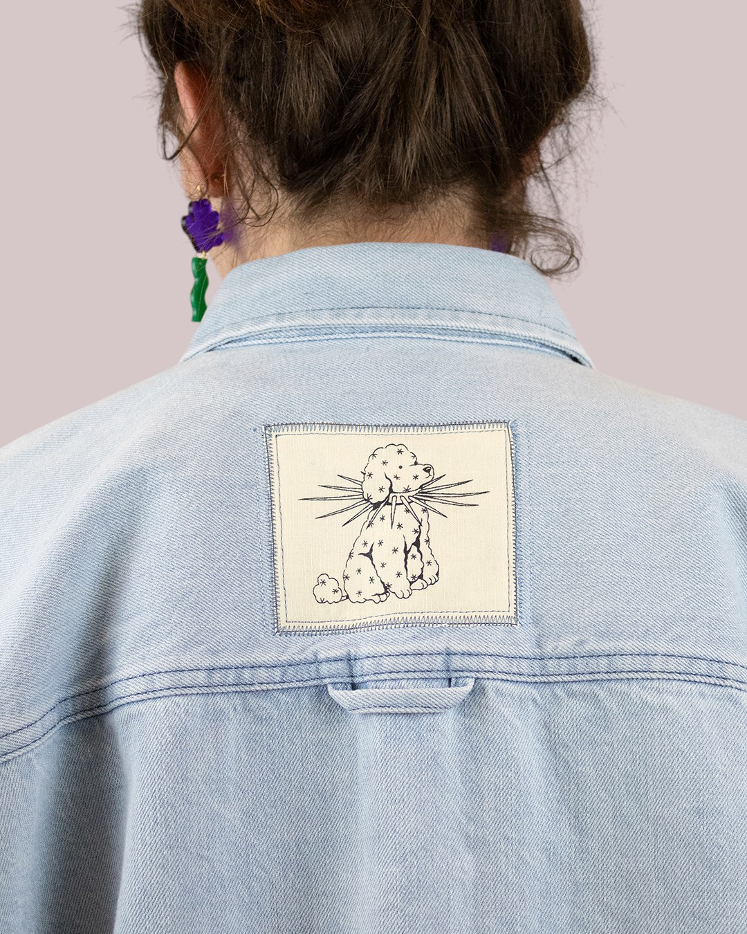SURCHEMISE EN JEAN PUNKY DOGGY ♀️ – Image 7